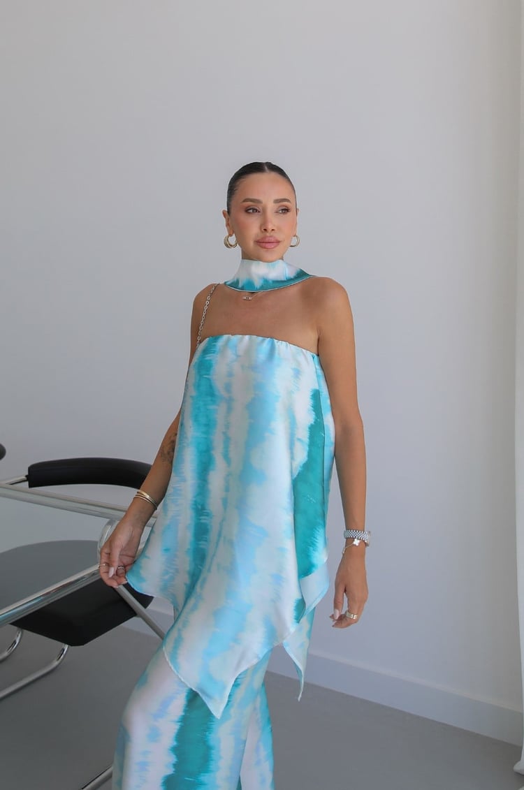 Bej Batik Desen Straplez Bluz Pantolon Takım