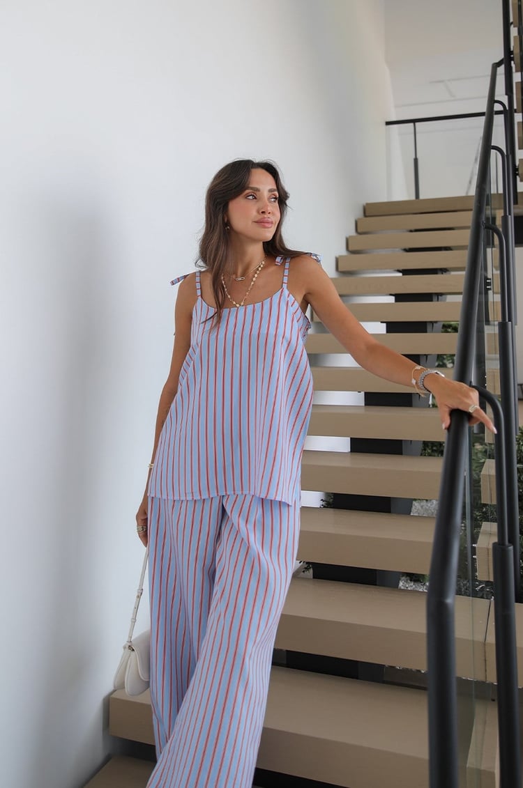 Mavi Çizgili Düğme Detaylı Bluz Pantolon Takım