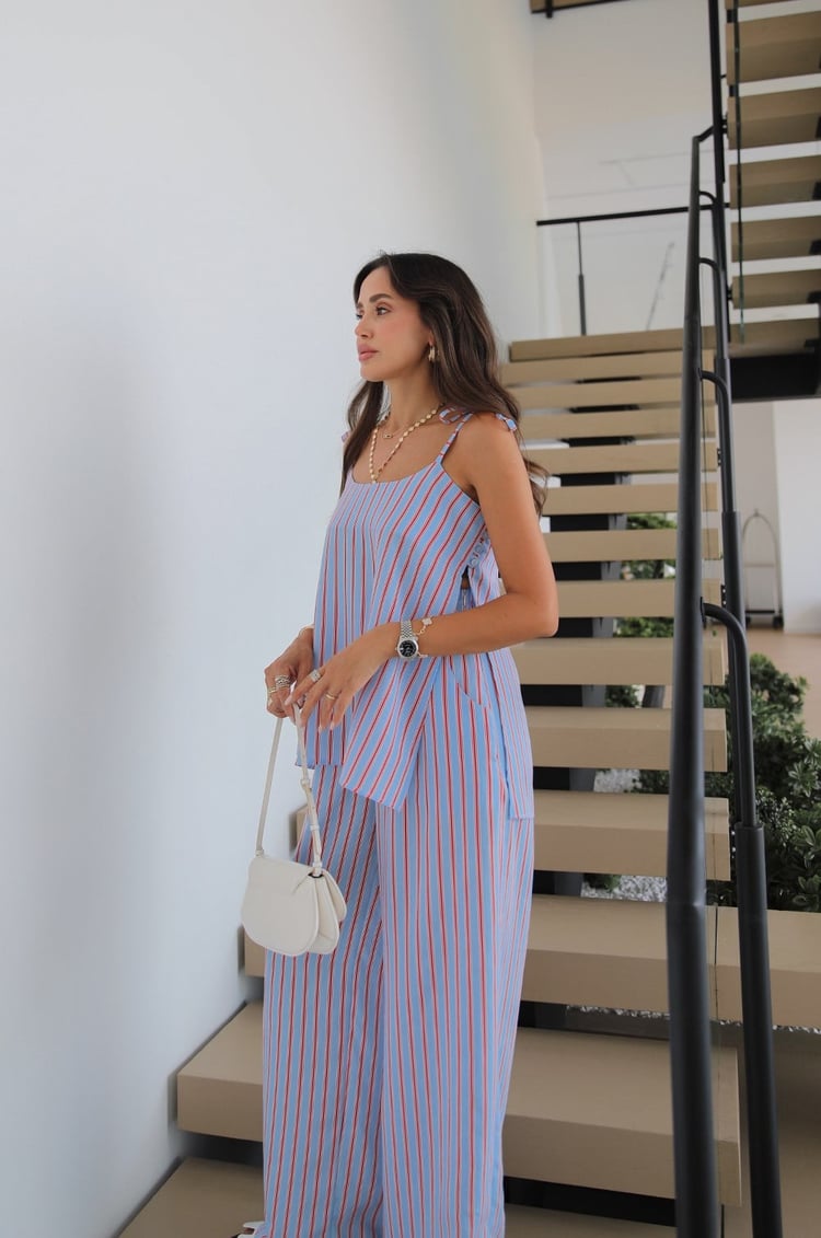 Mavi Çizgili Düğme Detaylı Bluz Pantolon Takım