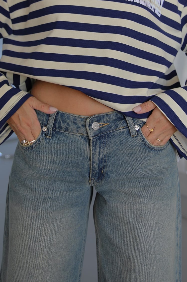 Mavi Düşük Bel Wide Leg Jean