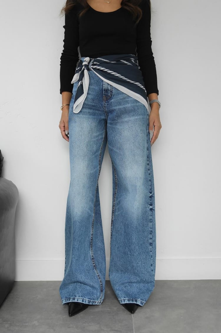 Mavi Fularlı Wide Leg Jean