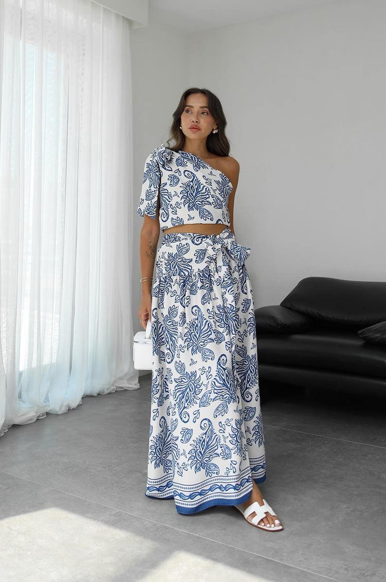 Mavi Paisley Desenli Saten Takım