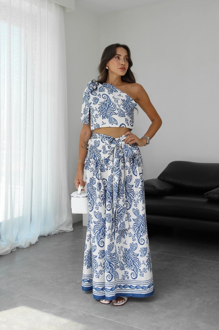 Mavi Paisley Desenli Saten Takım