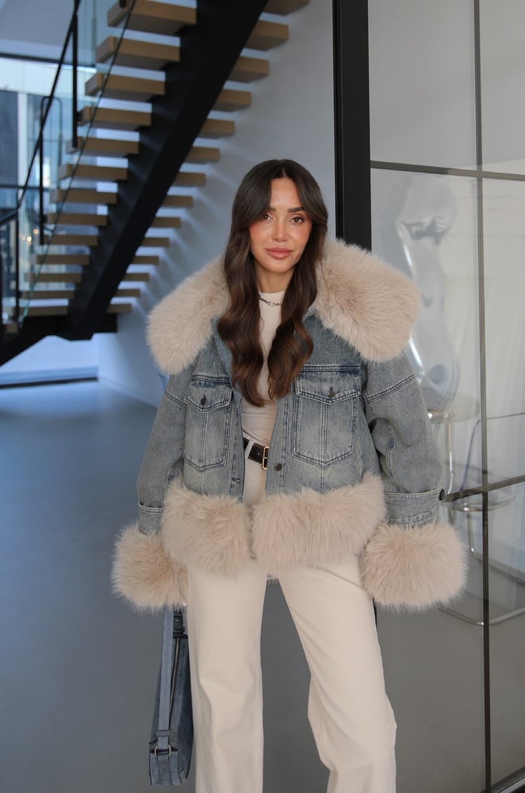 Mavi Vintage Kürk Detaylı Denim Mont
