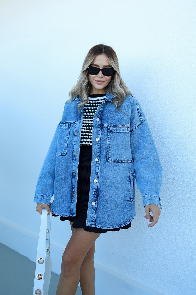 Mavi Yıkamalı Oversize Kot Ceket