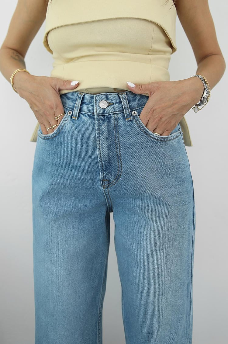 Mavi Yıkamalı Wide Leg Jean
