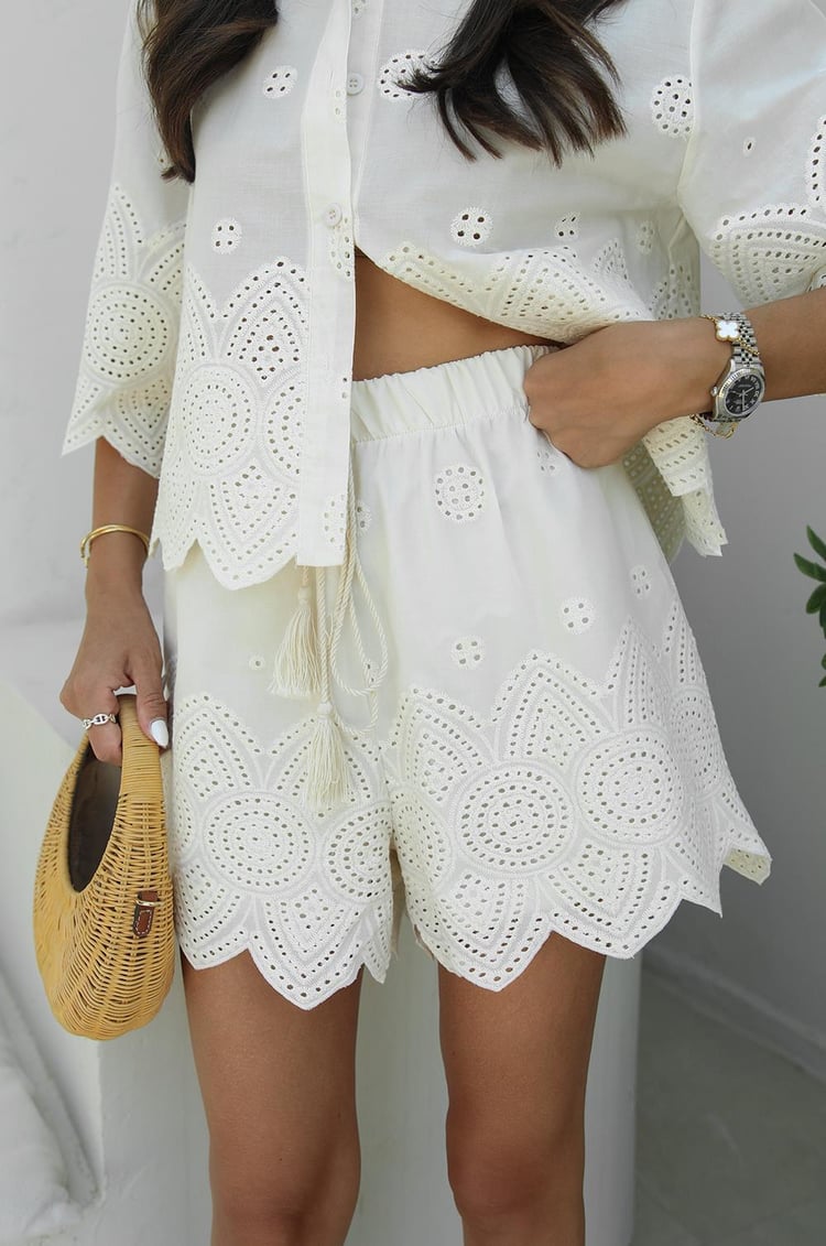 Natural Brode İşlemeli Gömlek Şort Takım