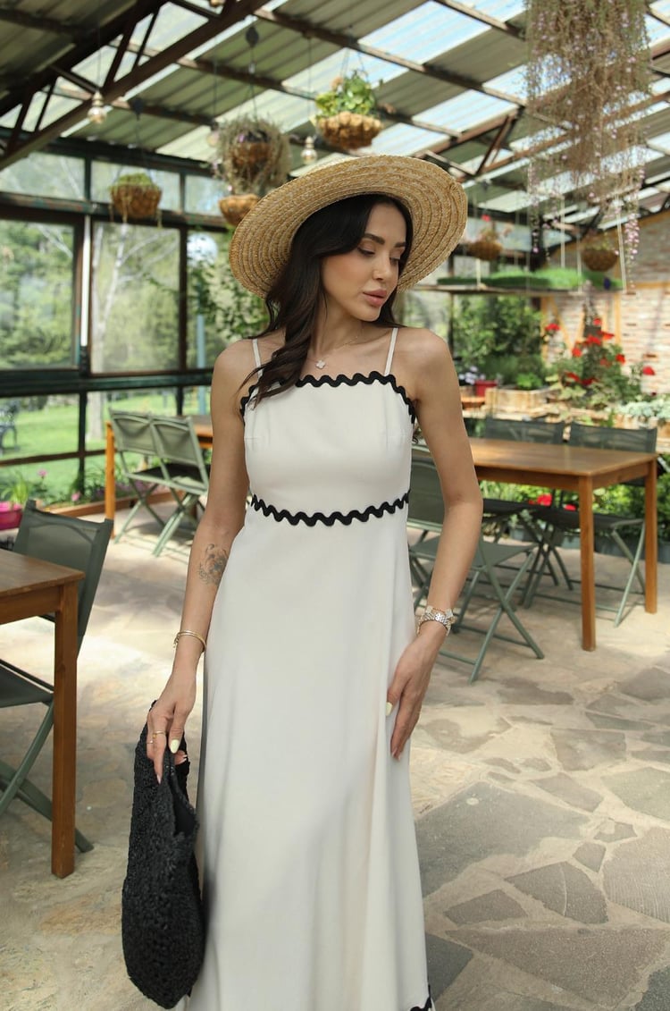 Natural Zigzag Detaylı Askılı Elbise