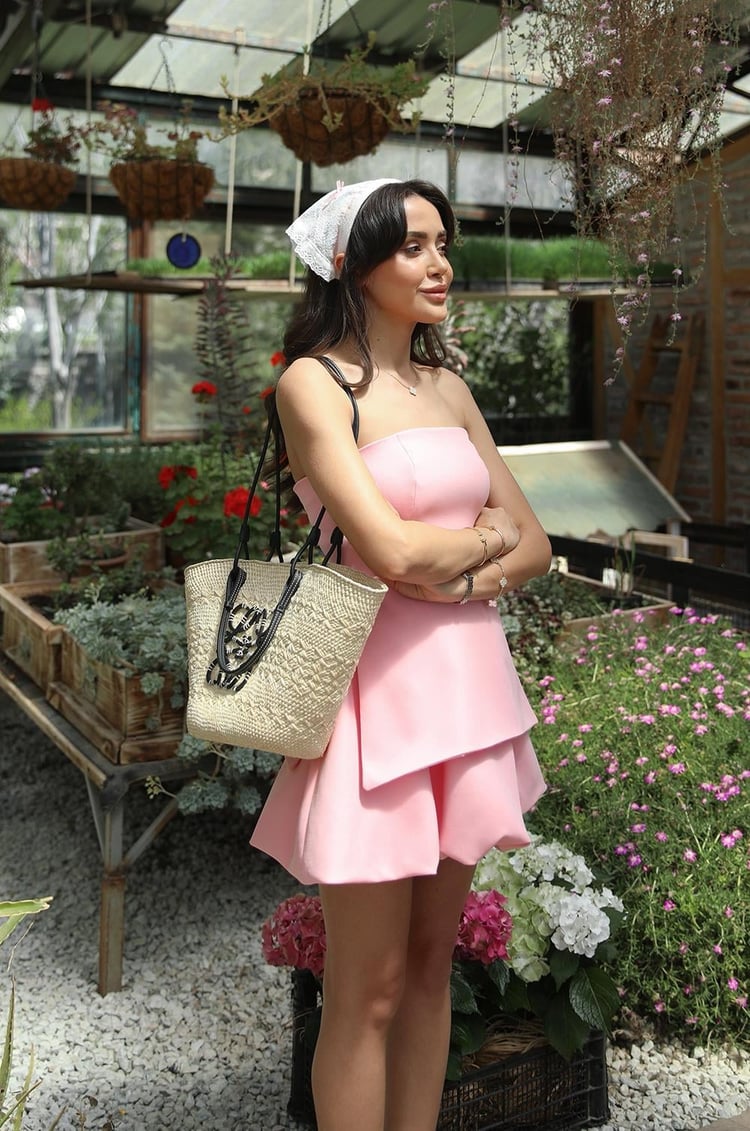 Pembe Altı Balon Straplez Elbise