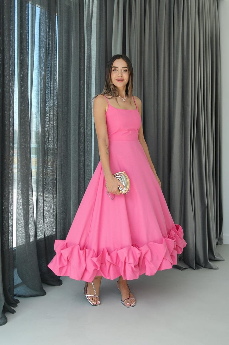 Pembe Altı Fırfırlı Askılı Elbise