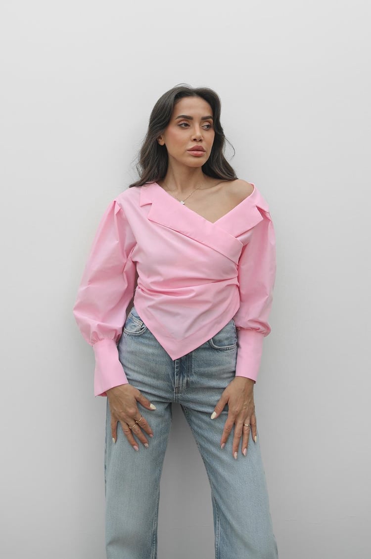 Pembe Asimetrik Kesim İp Bağcıklı Gömlek