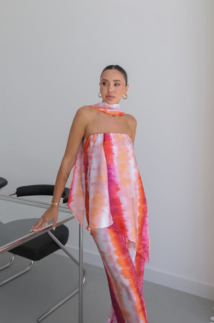 Pembe Batik Desen Straplez Bluz Pantolon Takım