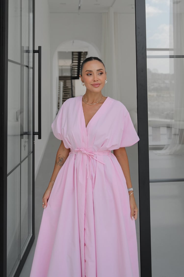 Pembe Belden Bağlamalı V Yaka Elbise