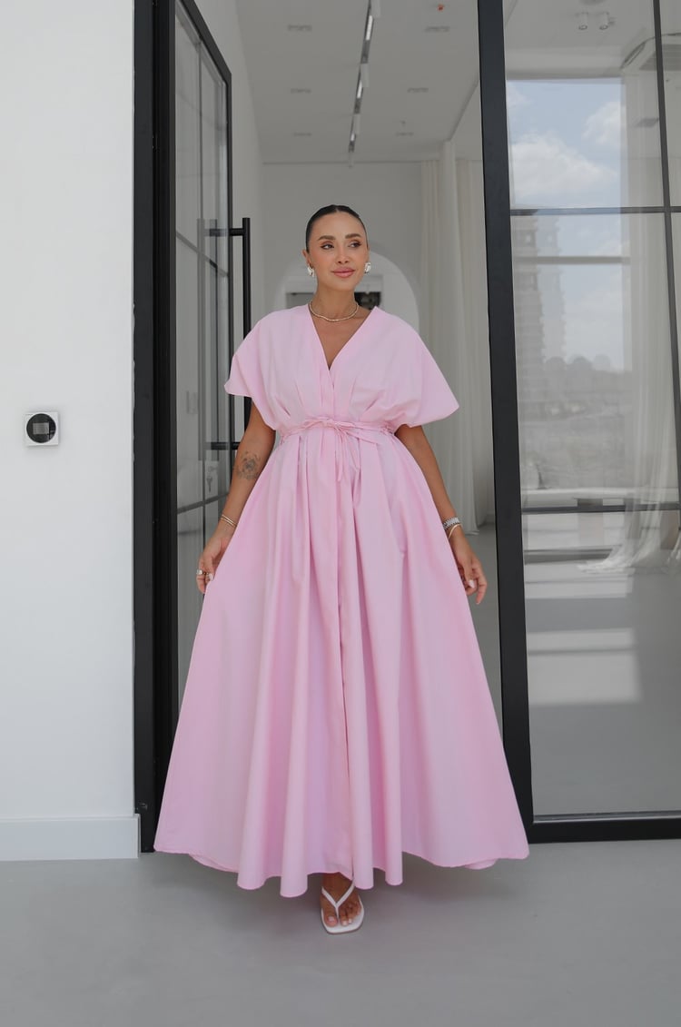 Pembe Belden Bağlamalı V Yaka Elbise
