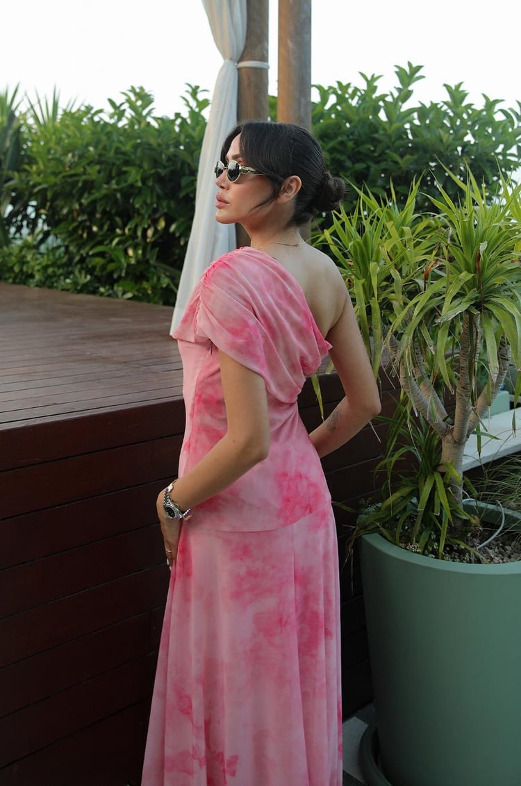 Pembe Desenli One Shoulder Şifon Elbise