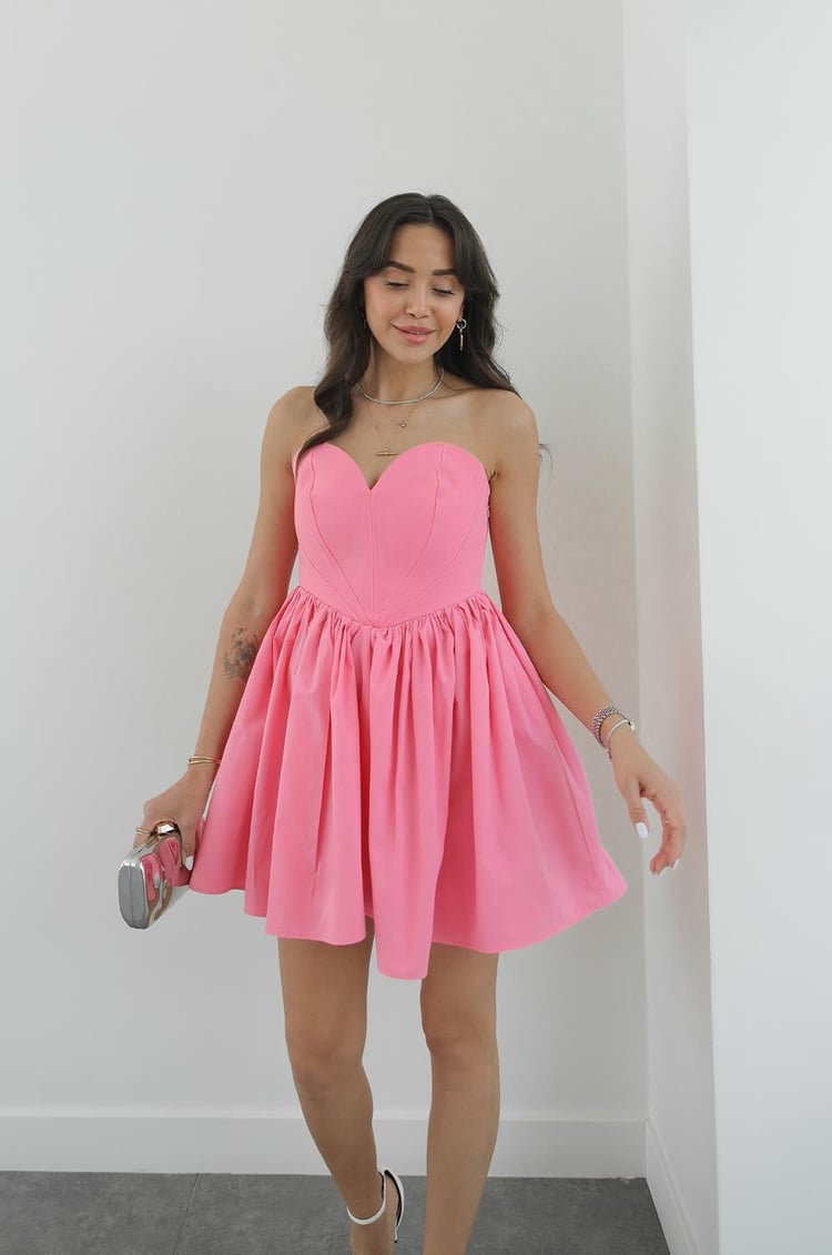 Pembe Kalp Yaka Mini Elbise