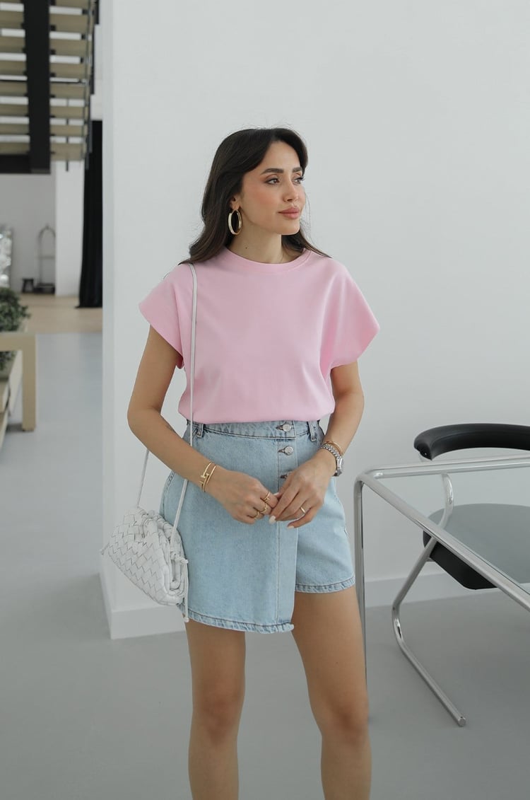 Pembe Kapak Kol Basic Tişört
