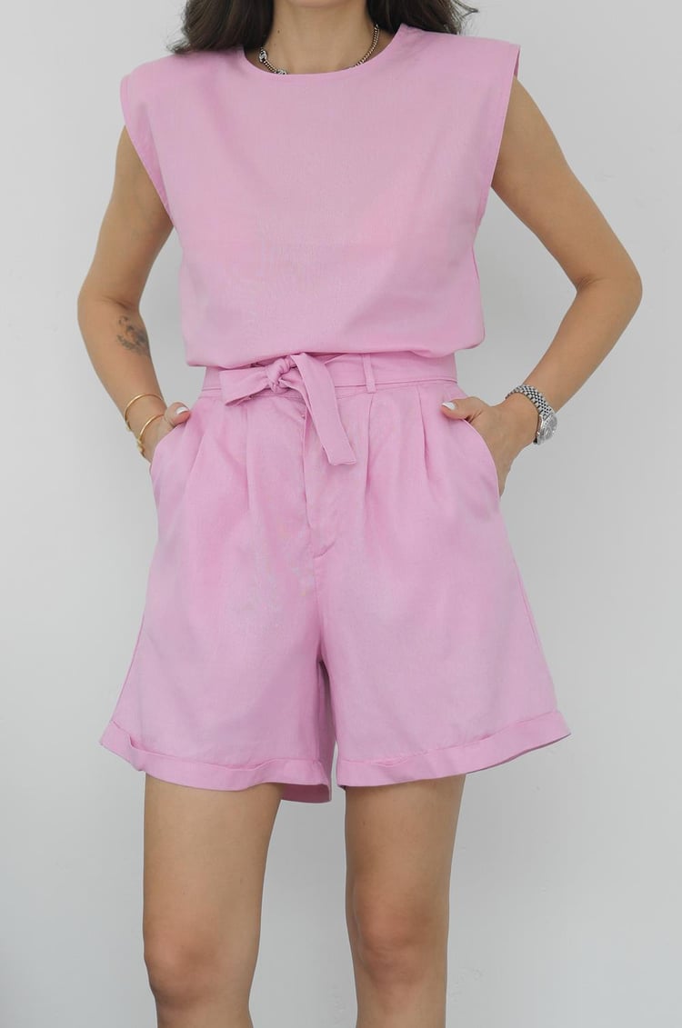 Pembe Kuşaklı Keten Şort