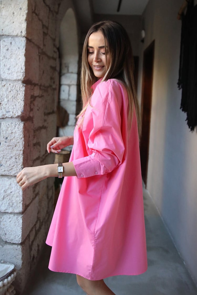 Pembe Omuzları Büzgülü Gömlek Elbise