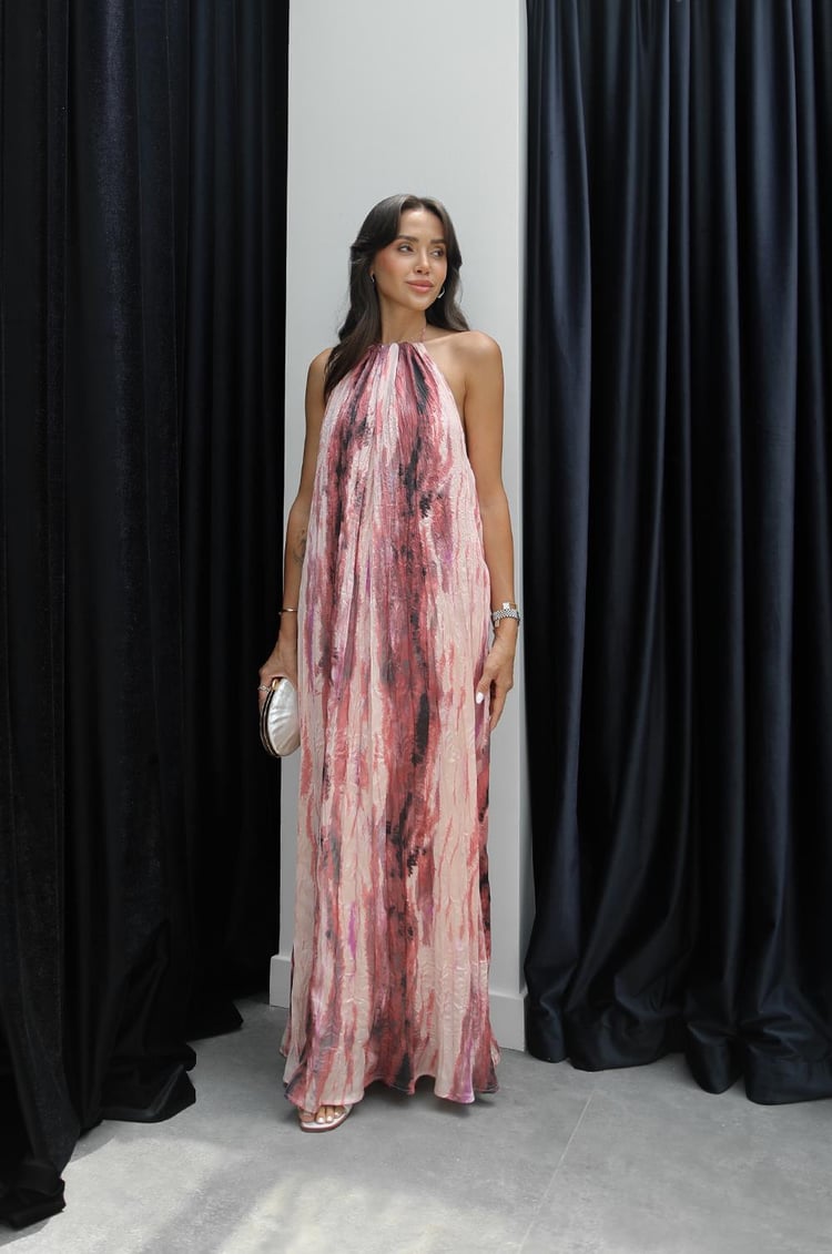 Pembe Sırt Dekolteli Desenli Elbise