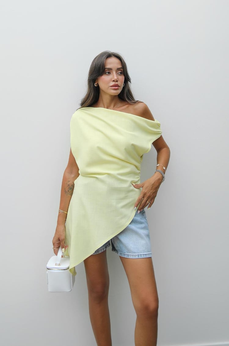 Sarı Asimetrik Kesim Keten Bluz