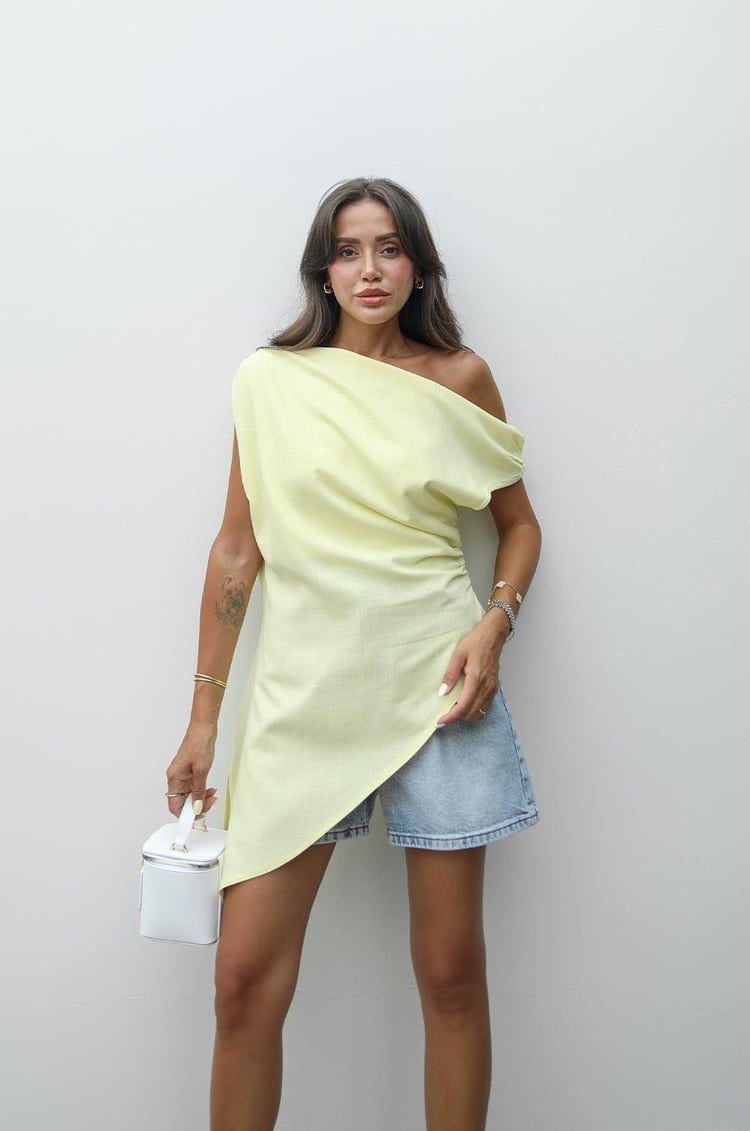 Sarı Asimetrik Kesim Keten Bluz