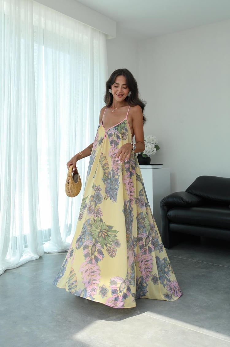 Sarı Çapraz Askılı Desenli Şifon Elbise