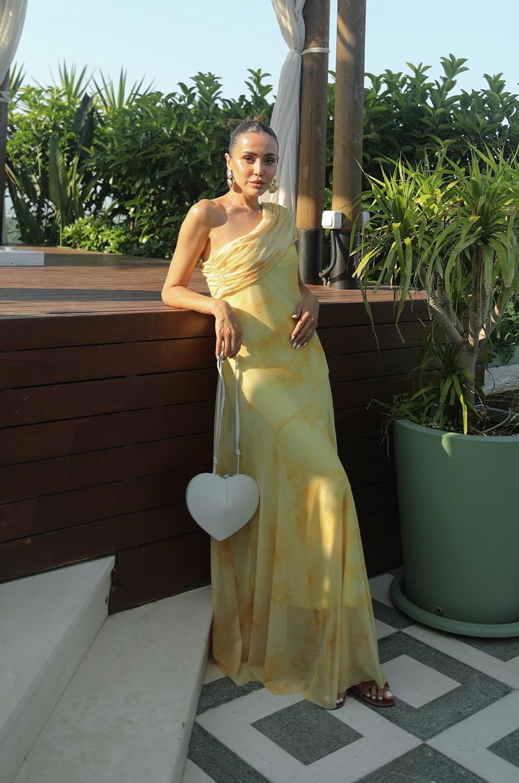 Sarı Desenli One Shoulder Şifon Elbise