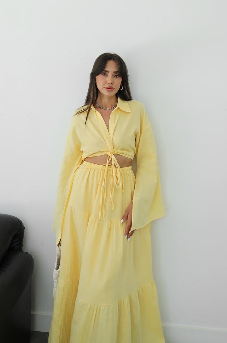 Sarı Önü Düğüm Detaylı Bluz Etek Takım