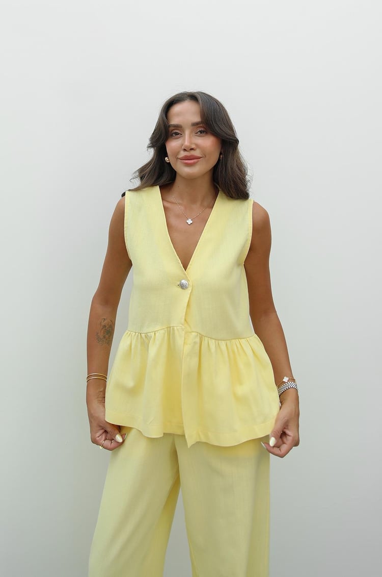 Sarı Önü Tek Düğmeli Yelek Pantolon Takım