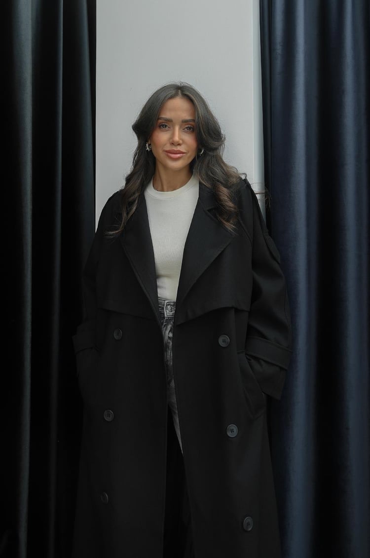 Siyah Adel Trençkot