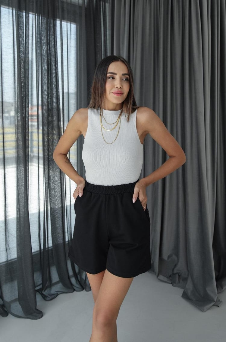 Siyah Beli Lastikli Basic Şort