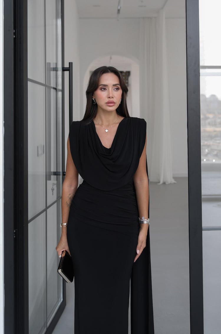 Siyah Bianca Degaje Yaka Elbise