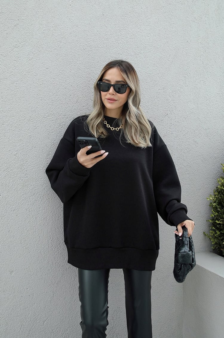 Siyah Bisiklet Yaka Basic Sweatshirt
