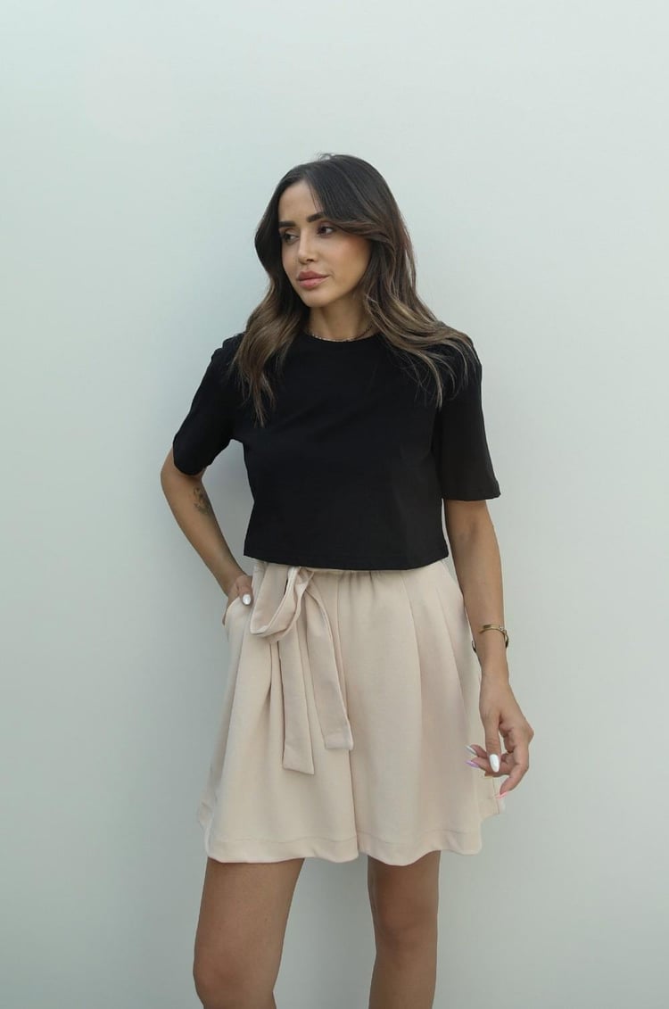Siyah Carla Kısa Basic Tişört