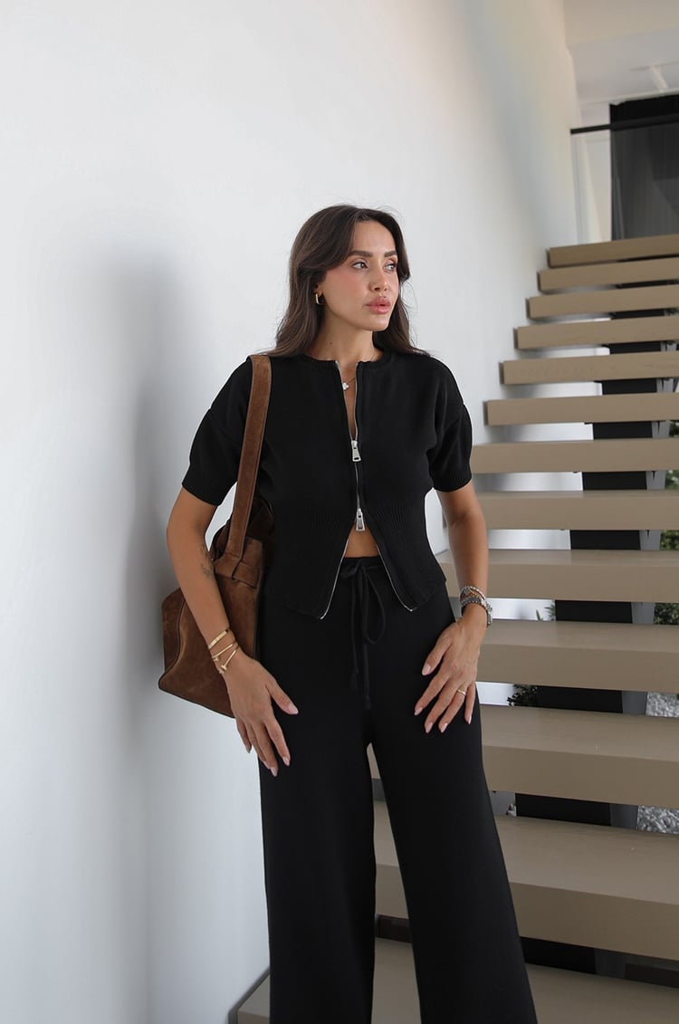 Siyah Çift Fermuarlı Bluz Pantolon Triko Takım