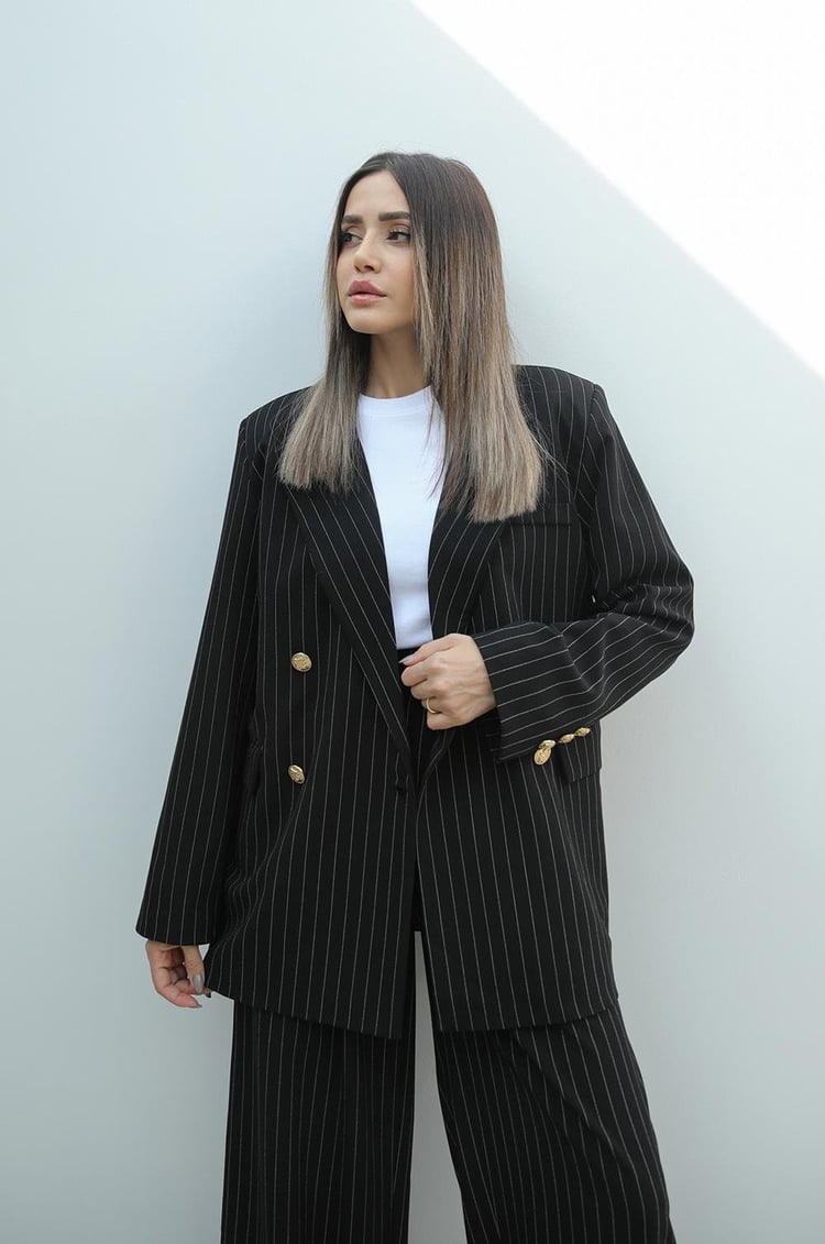 Siyah Çizgili Gold Düğmeli Blazer Ceket