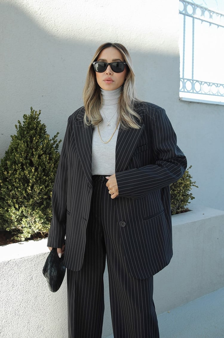 Siyah Çizgili Palazzo Pantolon Blazer Takım