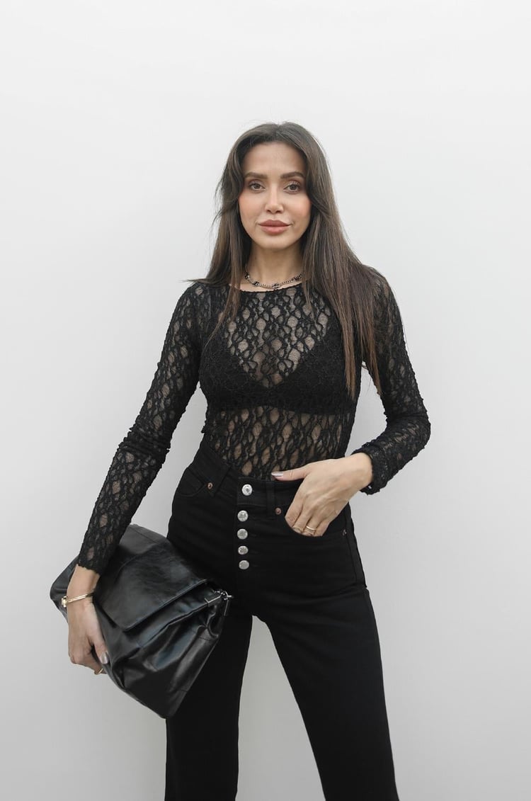 Siyah Dantel Transaparan Bluz