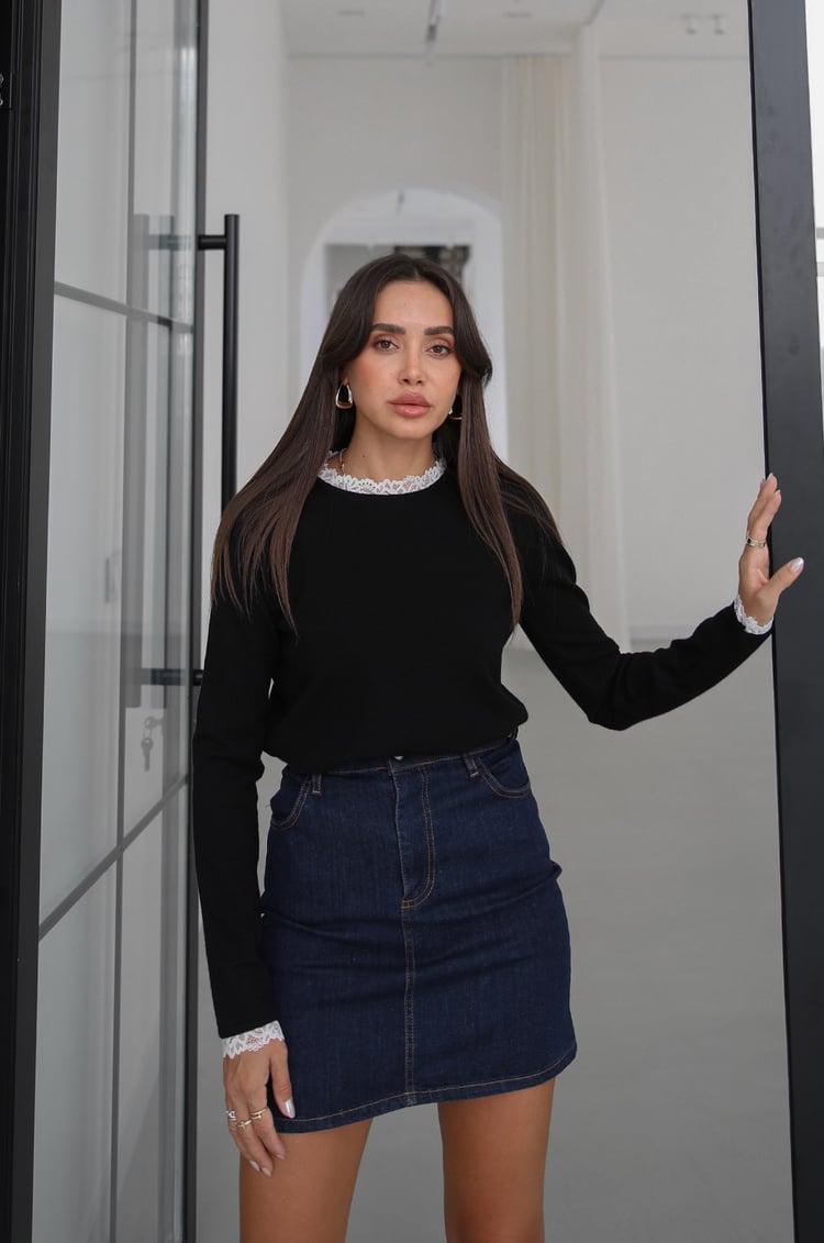 Siyah Dantelli Long Sleeve Triko Bluz