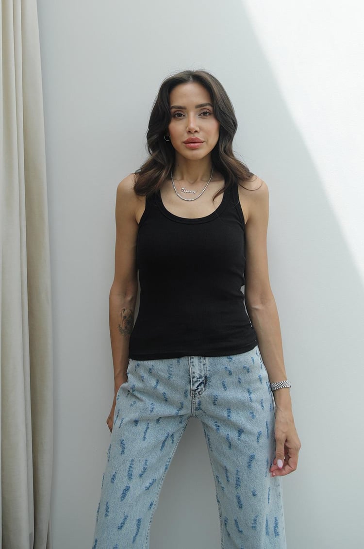 Siyah Derin U Yaka Fitilli Atlet