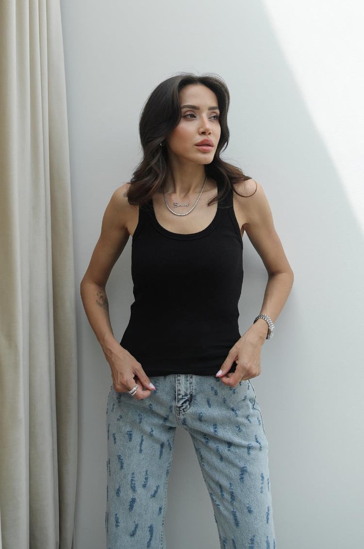 Siyah Derin U Yaka Fitilli Atlet