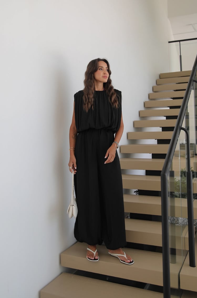 Siyah Dökümlü Bluz Pantolon Takım