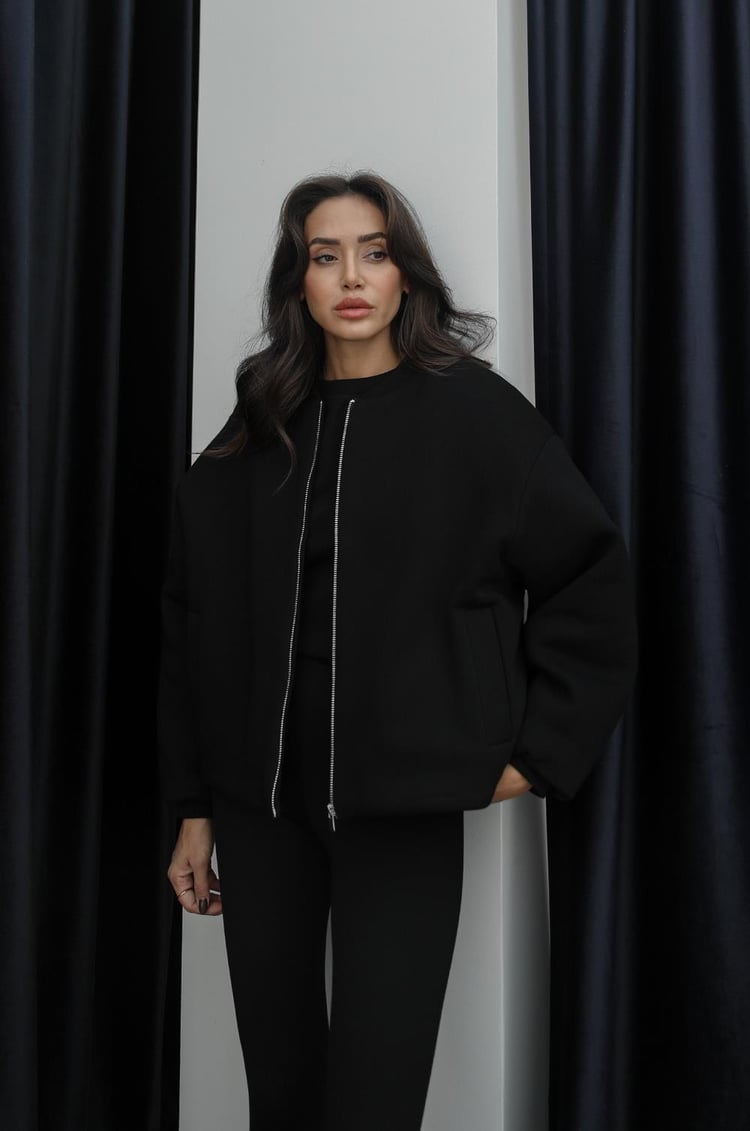Siyah Fermuarlı Sweat Ceket