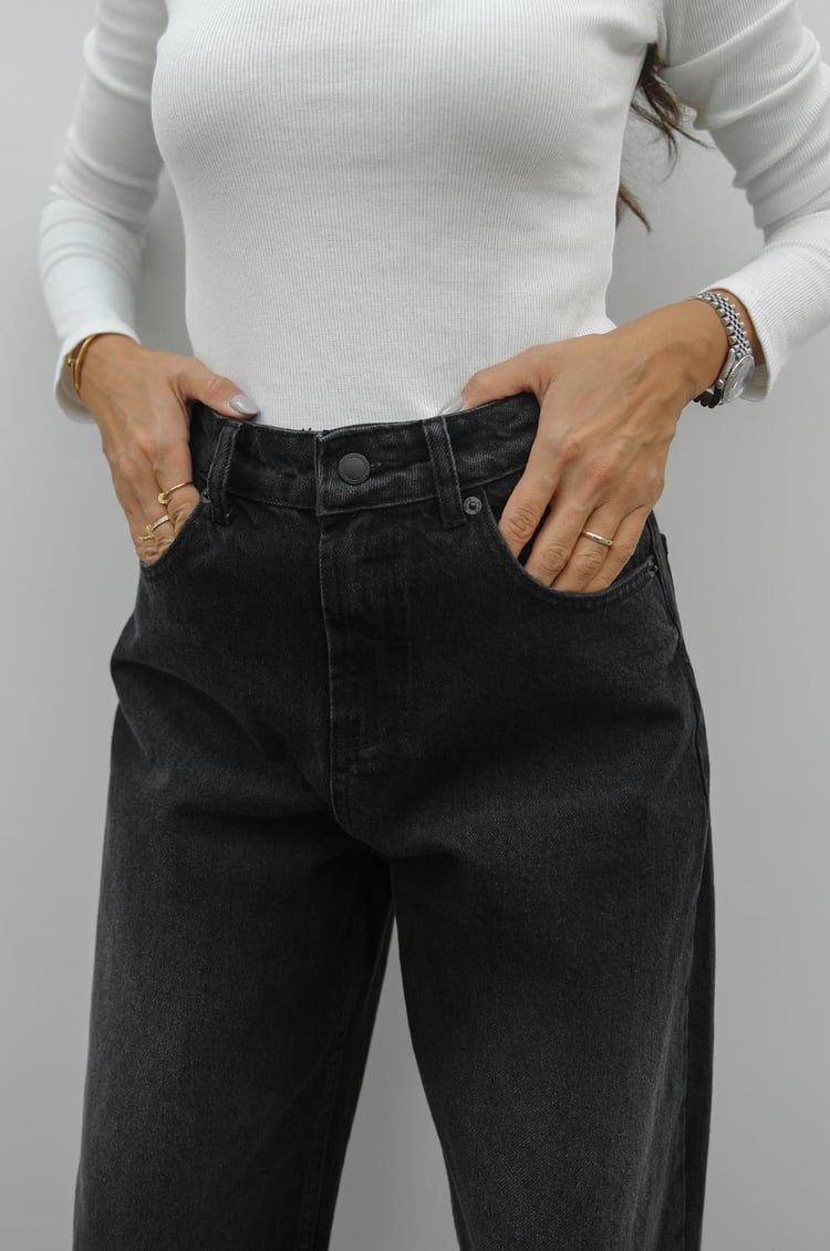 Siyah Fularlı Wide Leg Jean