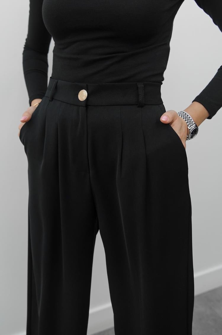 Siyah Gold Düğme Detaylı Palazzo Pantolon