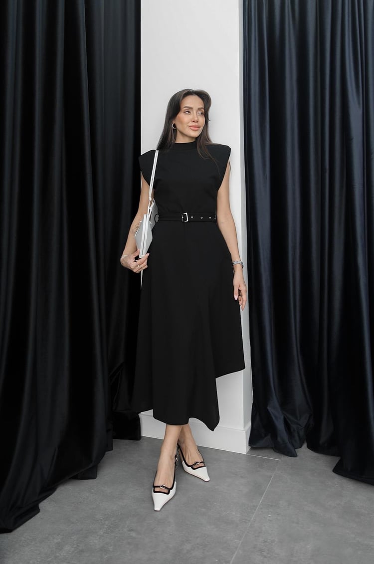 Siyah Janney Vatkalı Kemerli Elbise