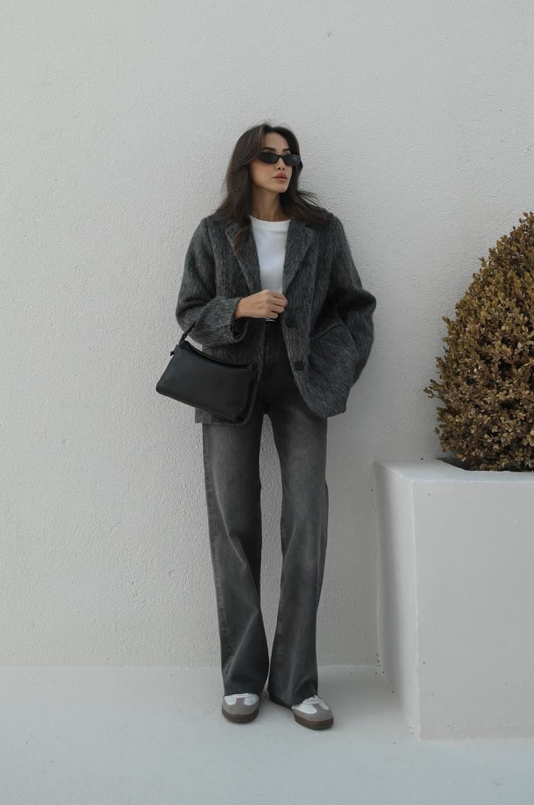 Siyah Kar Yıkamalı Wide Leg Jean