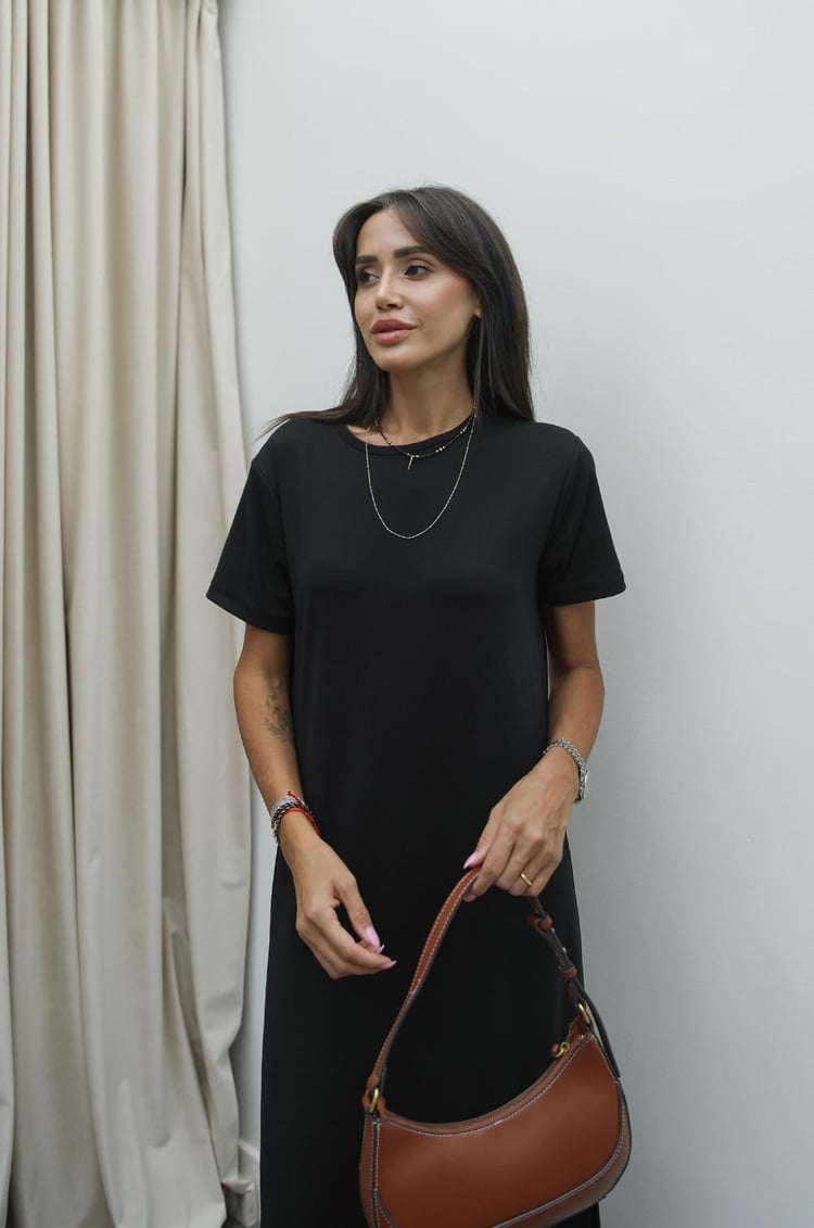 Siyah Melina Yırtmaçlı Elbise