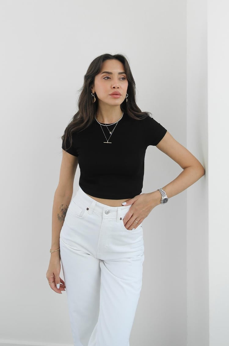 Siyah Modal Crop Top